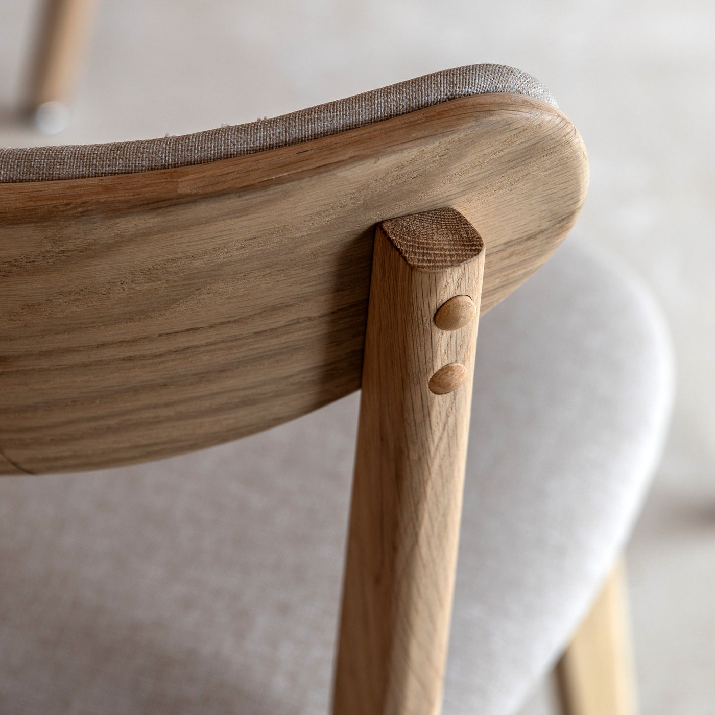 x2 Hatfield Dining Chairs Natural