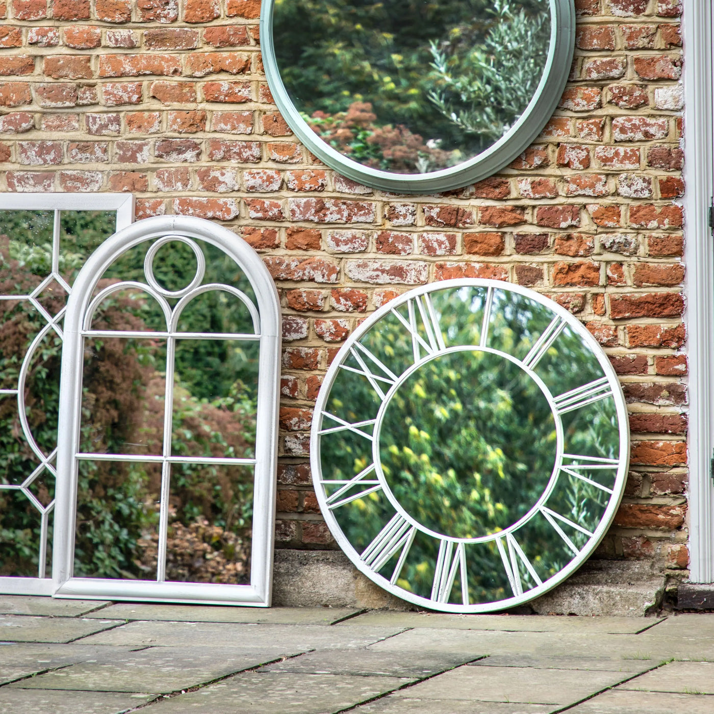 Longfield Outdoor Round Mirror White