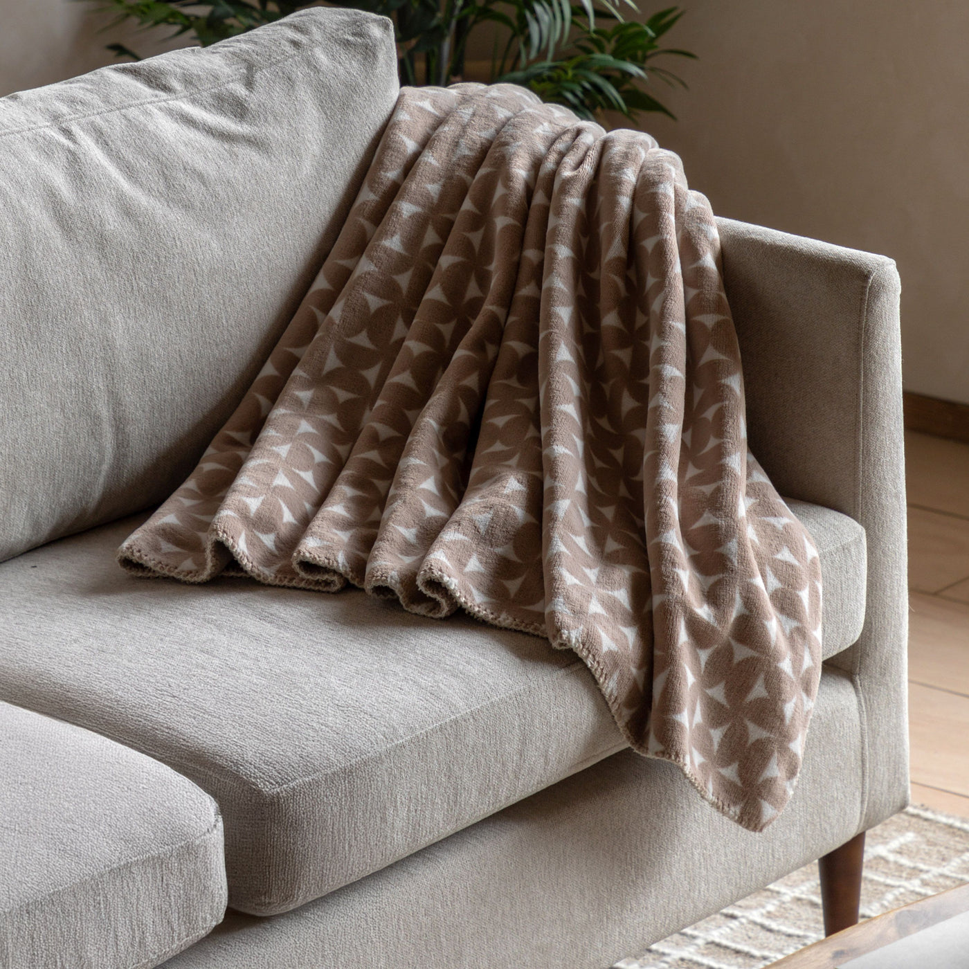 Modern Flannel Throw Taupe