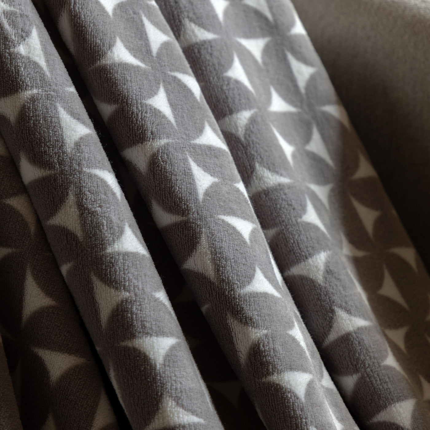 Modern Flannel Throw Grey