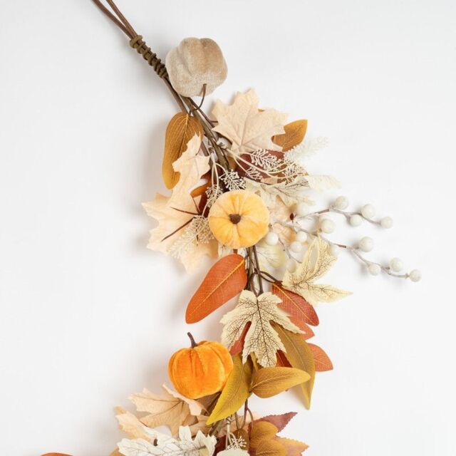 Neutral Velvet Pumpkin Garland