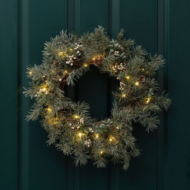 Natural Feel Wreath Lights