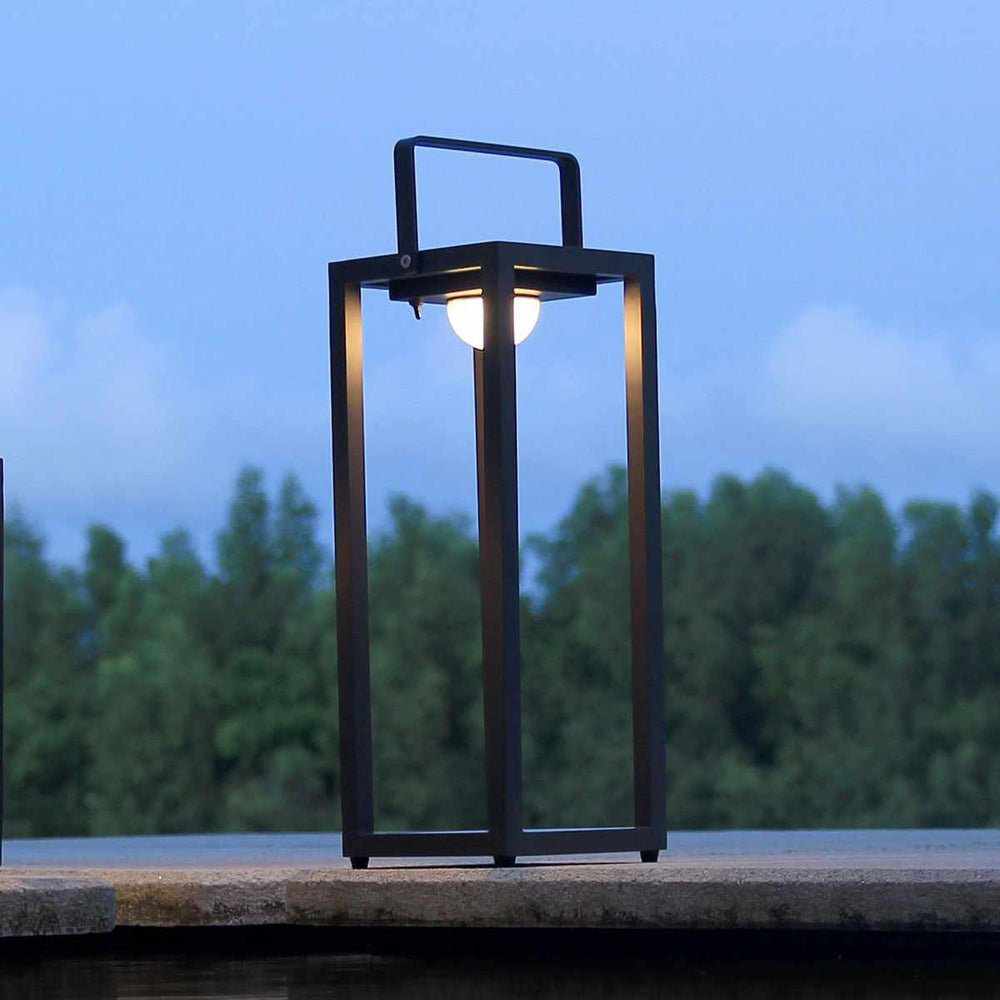 Courtyard Solar Lantern Black Large - NEST & FLOWERS