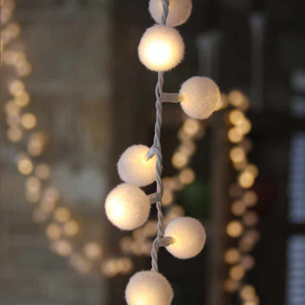 Pom Pom Garland Lights