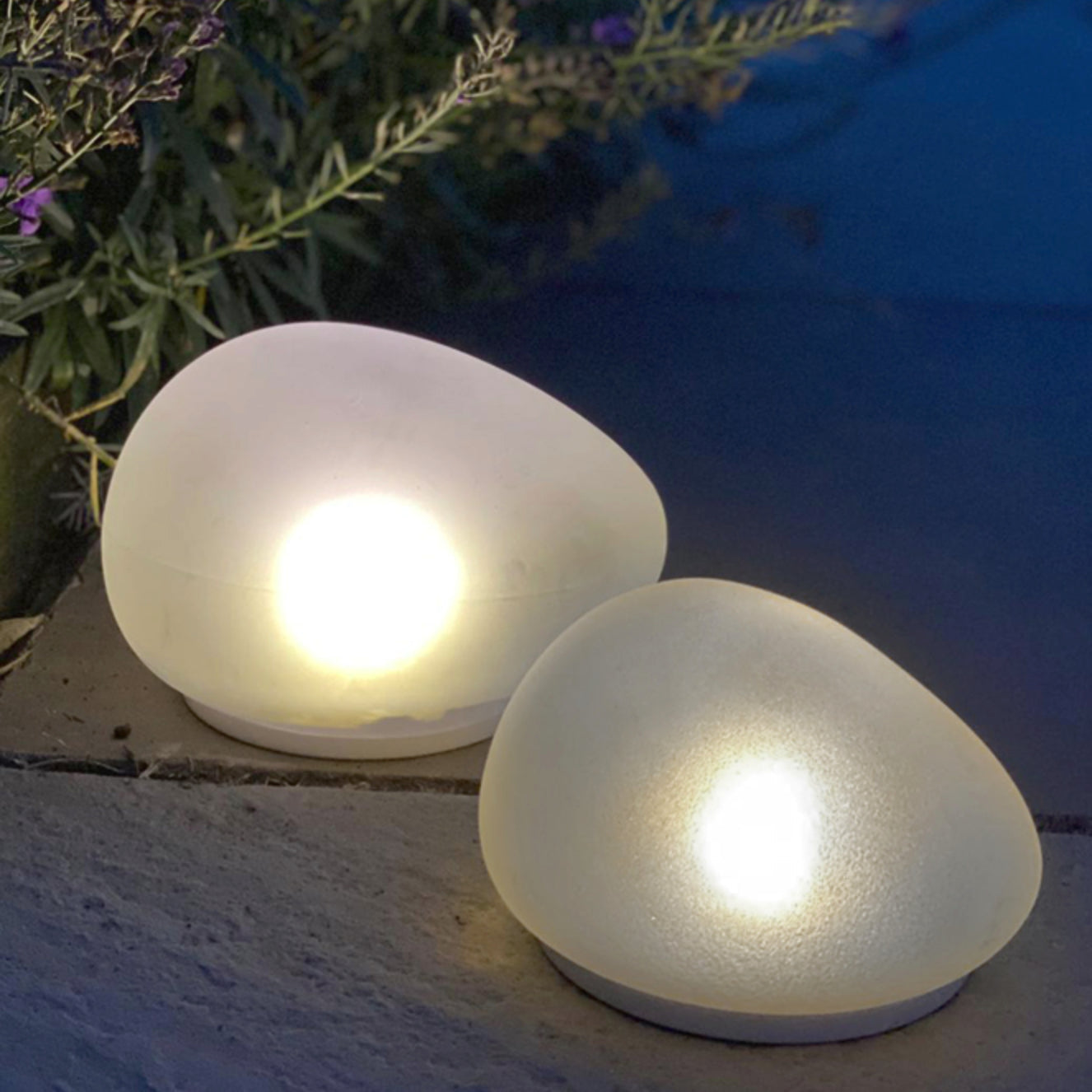 x12 Solar Glass Pebbles