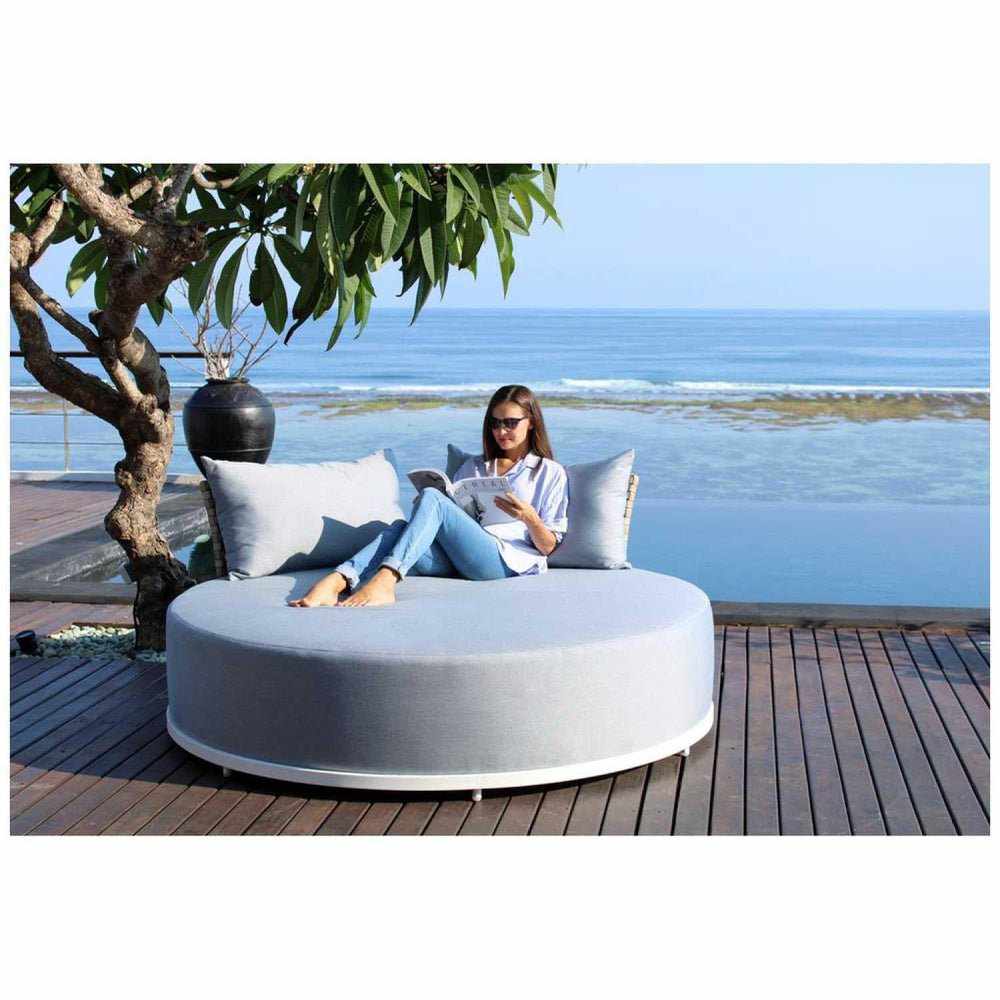 Virket Outdoor Daybed